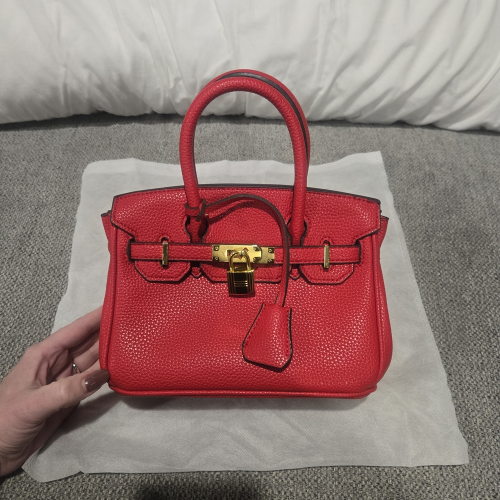 "Wurkin" Red Handbag